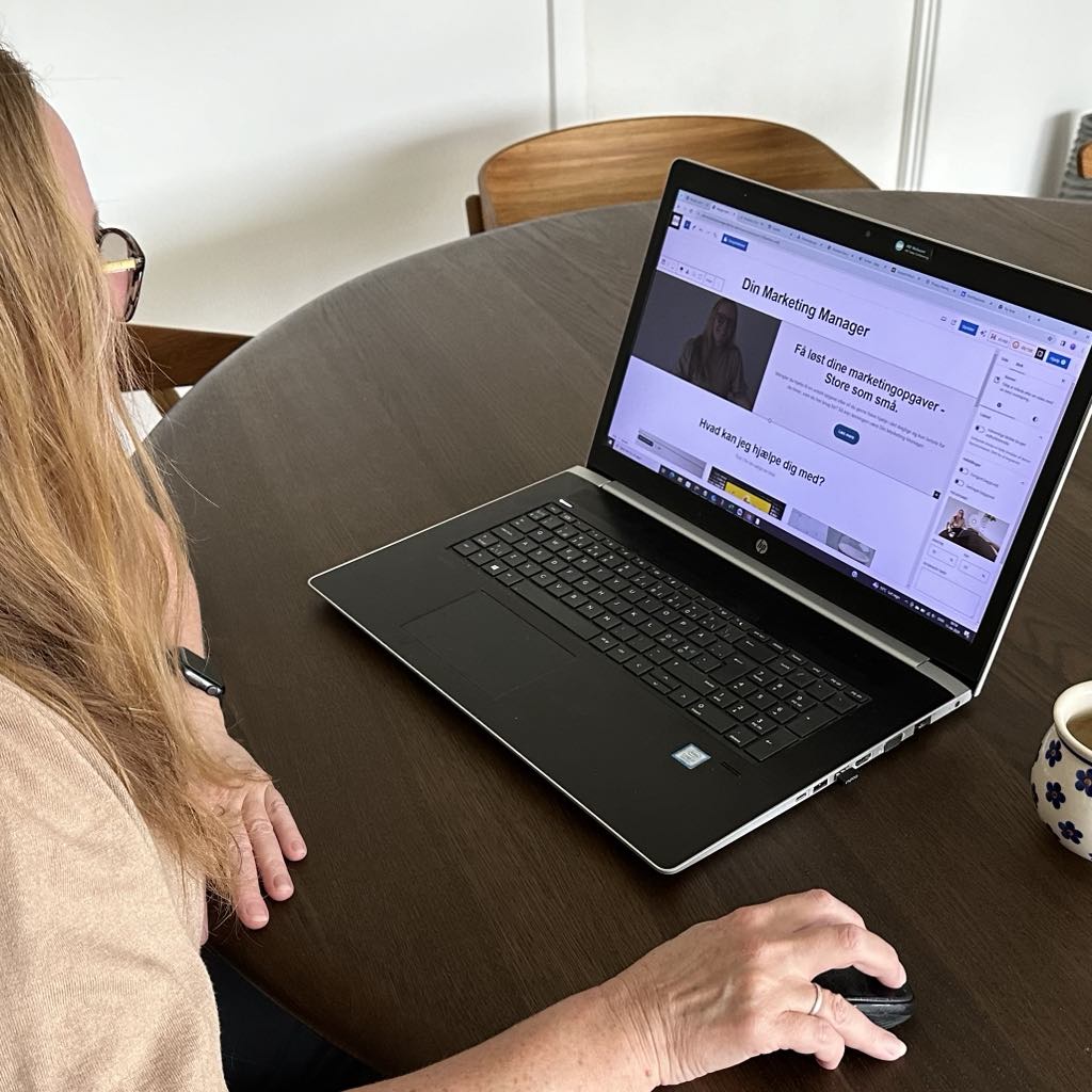 Sådan skaber du rød tråd i din digitale markedsføring – strategi, data og eksekvering